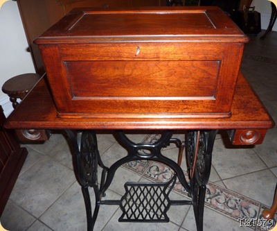 Treadles & Treasures: Singer Model 13 Treadle Sewing Machine